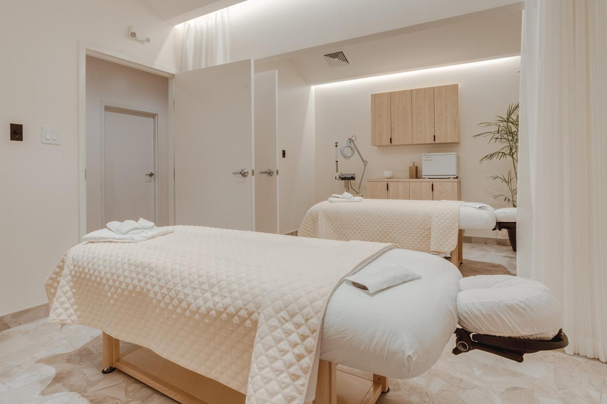 Fort George Hotel And Spa Белиз-Сити Экстерьер фото